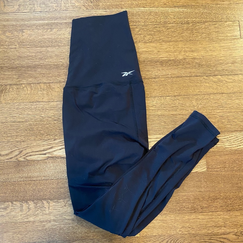 Maternity Reebok Leggings Size Medium